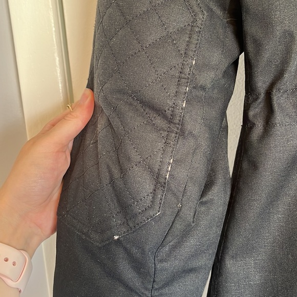 Aritzia Community Parka - Size Medium - Picture 7 of 10